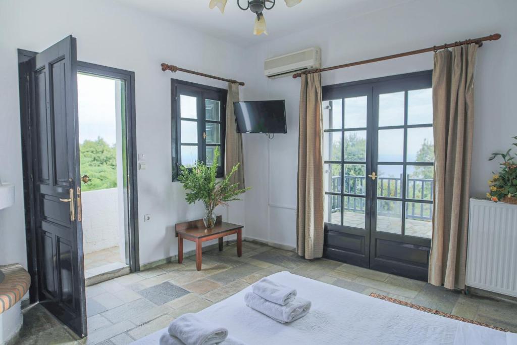 Posteľ alebo postele v izbe v ubytovaní Pilio Sea Horizon Hotel