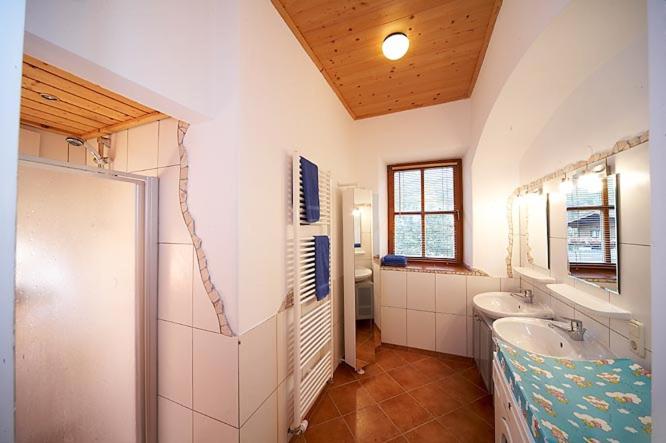 Posteľ alebo postele v izbe v ubytovaní Gabis Lodge