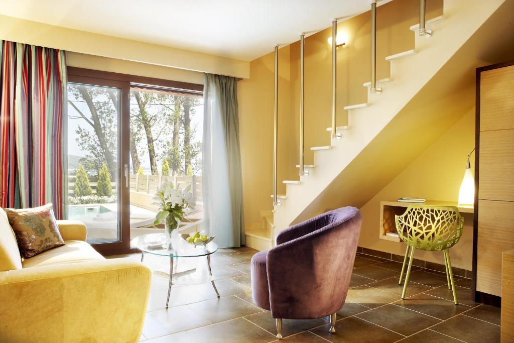 Alexandra Golden Boutique Hotel-Adults Only - 5