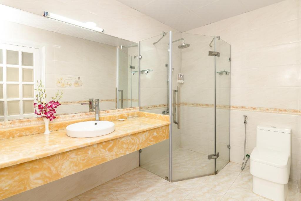 Koupelna v ubytování Romeliess Hotel