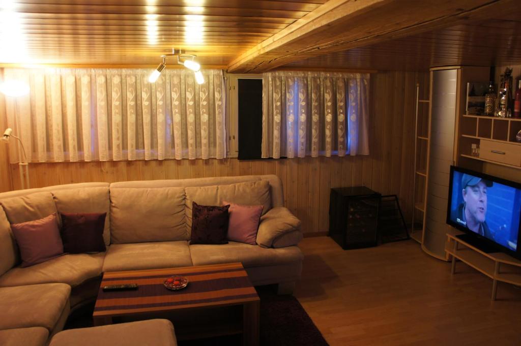 Petit Helvetia Budget Hotel