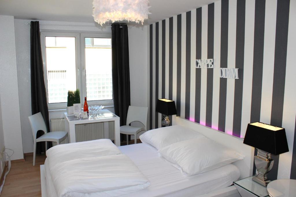 A-Partments - 