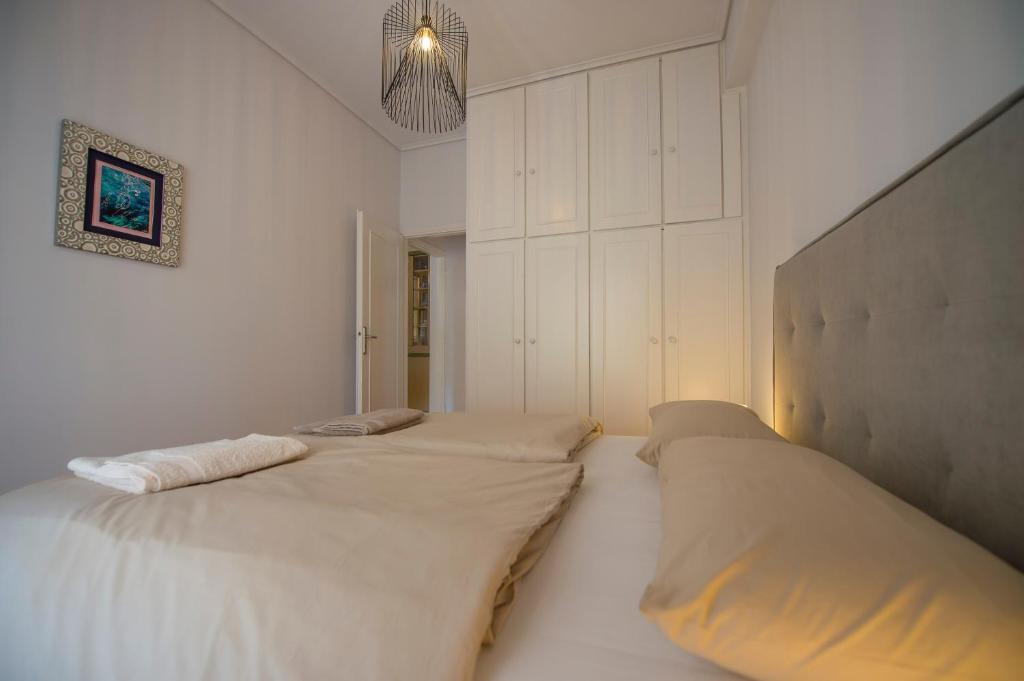 Posteľ alebo postele v izbe v ubytovaní Starapartment Athens-Varkiza Top 2