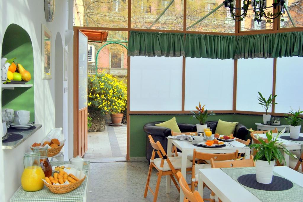 Hotel Carmel - Resim 29