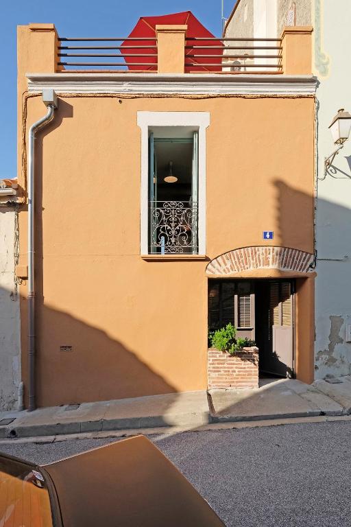 Maison du Cloitre d'Elne - Two-Bedroom Townhouse