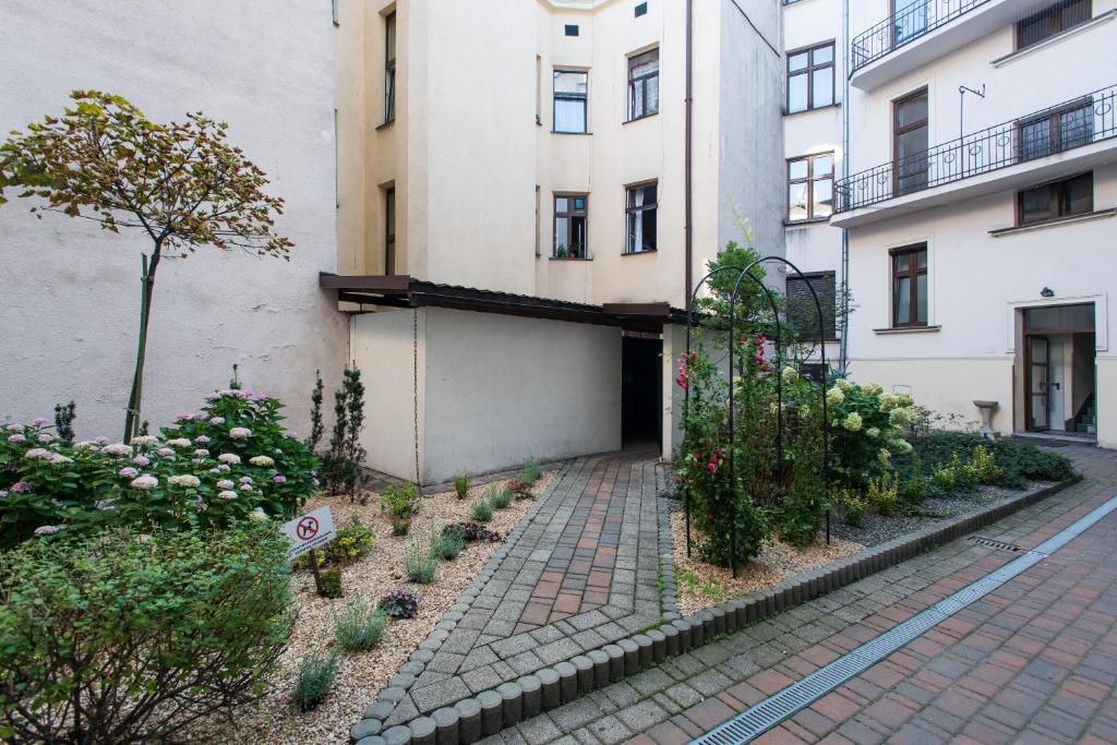 Budova, v ktorej sa apartmán nachádza