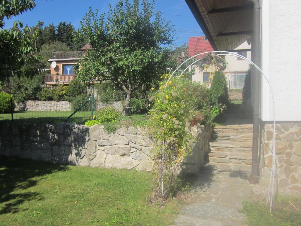 Zahrada ubytování Apartman Aneta