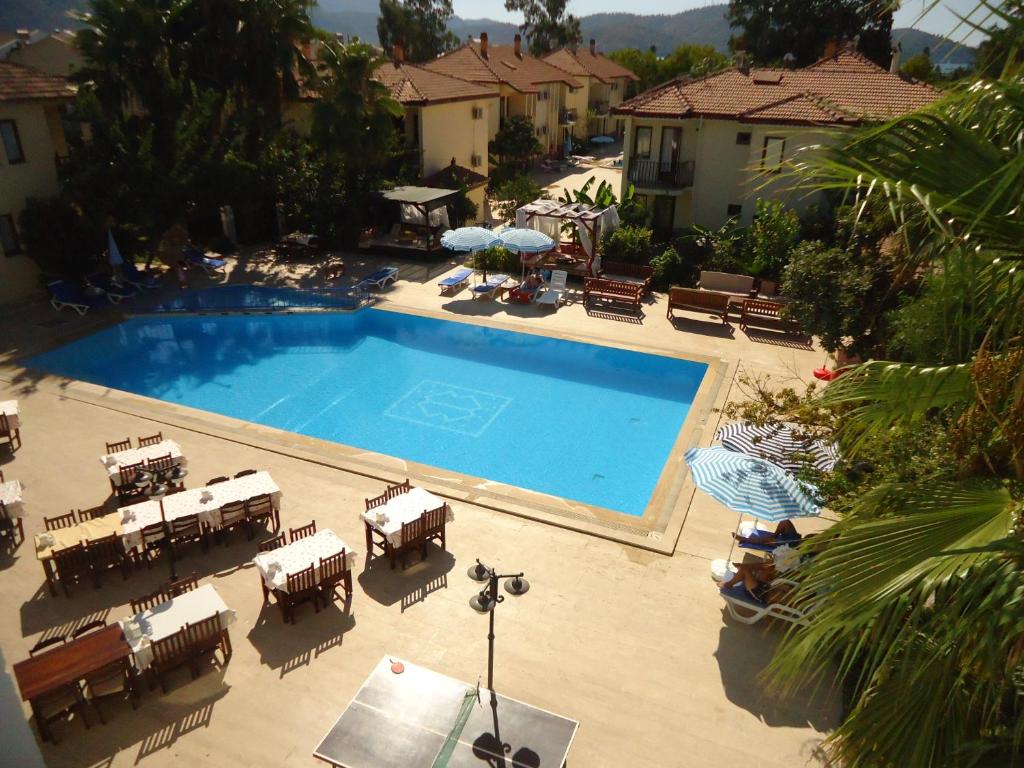 Bazén v ubytování Kilim Hotel & Apart nebo v jeho okolí