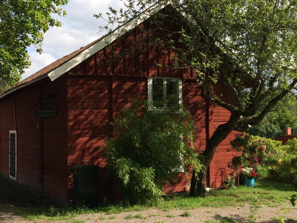 Bjärkeryd Södergård Bed & Stable - Huis Met één Slaapkamer