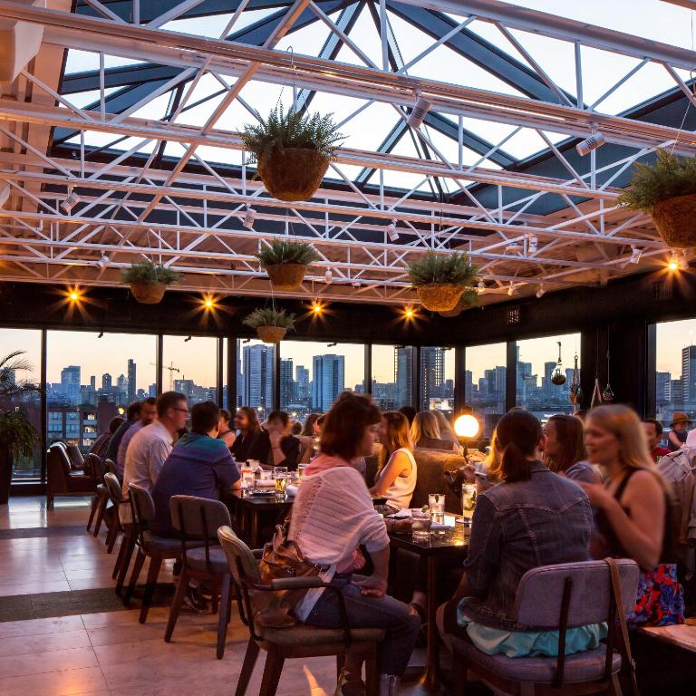 The Broadview Hotel - Resim 10