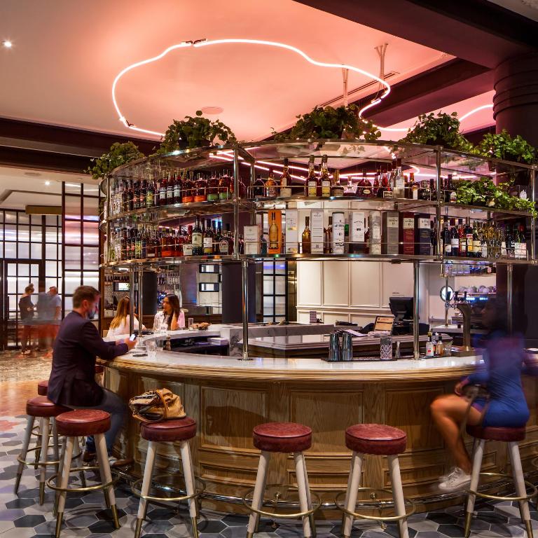 The Broadview Hotel - Resim 12