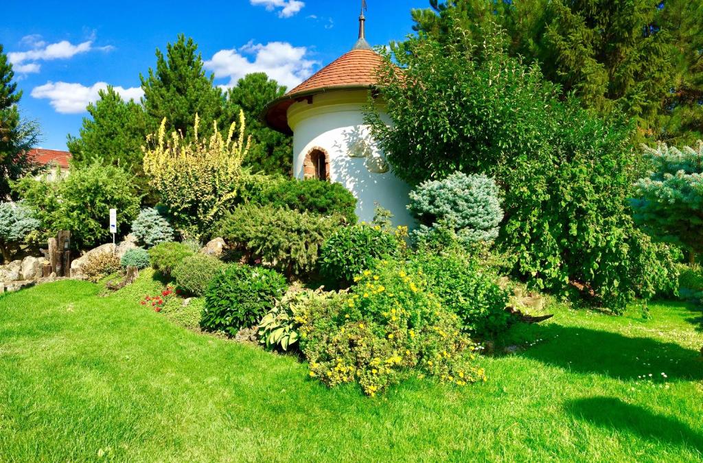 Zahrada ubytování Garni hotel Celnice