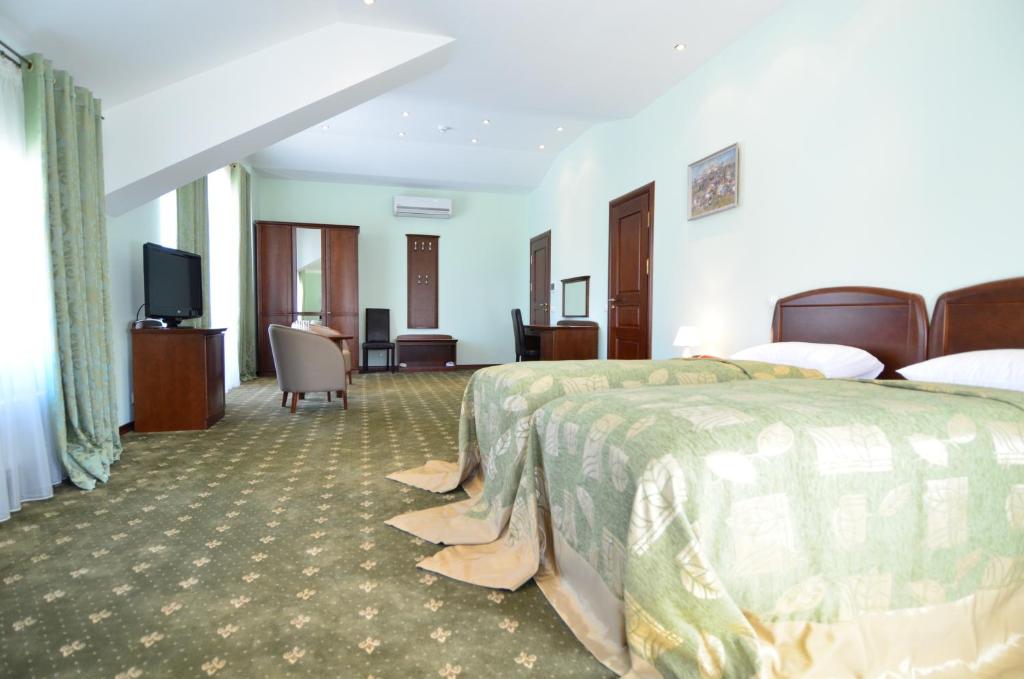 Platinum Hotel - Quarto Duplo Deluxe Com Banheira