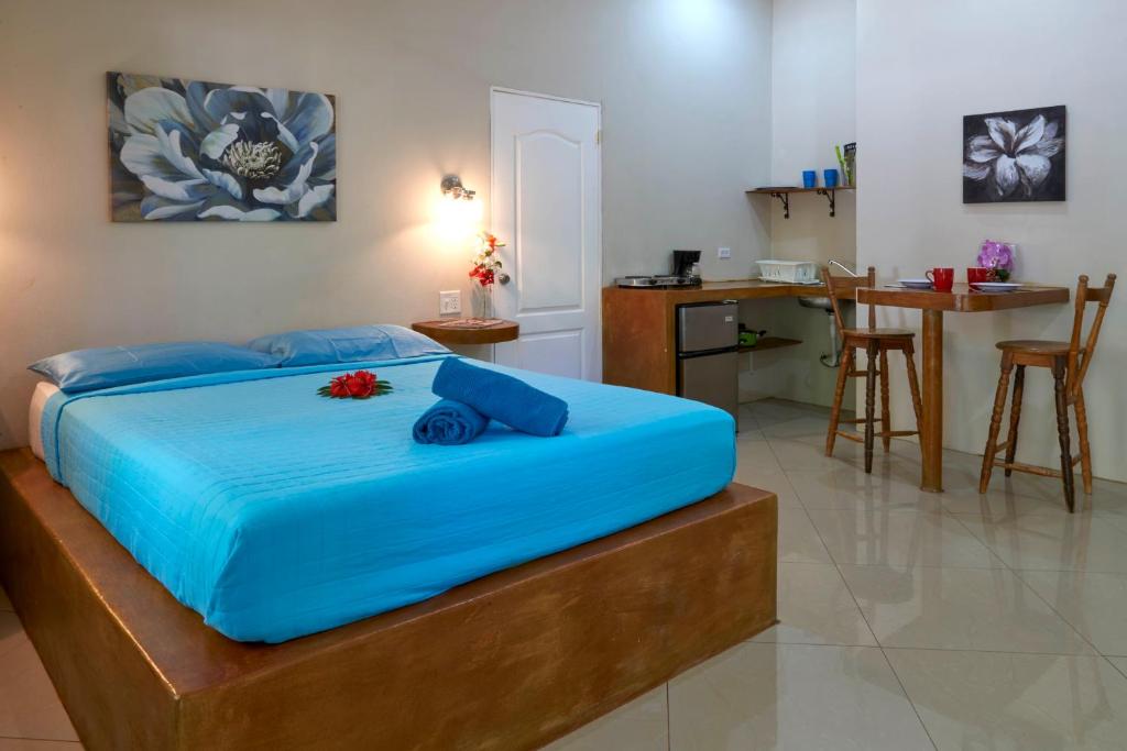 Kuchyň nebo kuchyňský kout v ubytování Playa Negra Surf Lodge