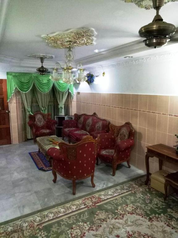 Posezení v ubytování Farzai Homestay