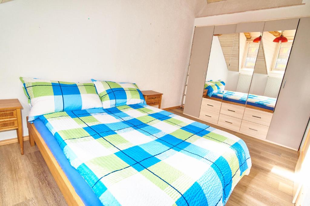 New West Station 7 - Resim 42