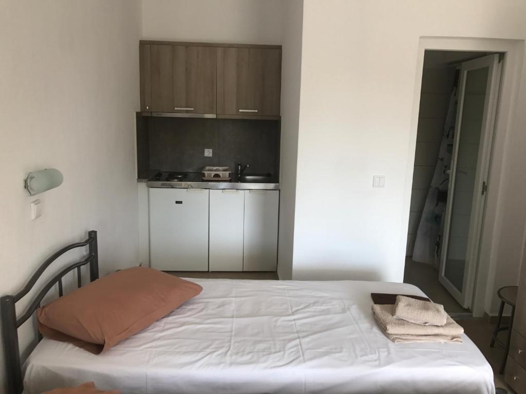 Kallirroi Apartments - 17