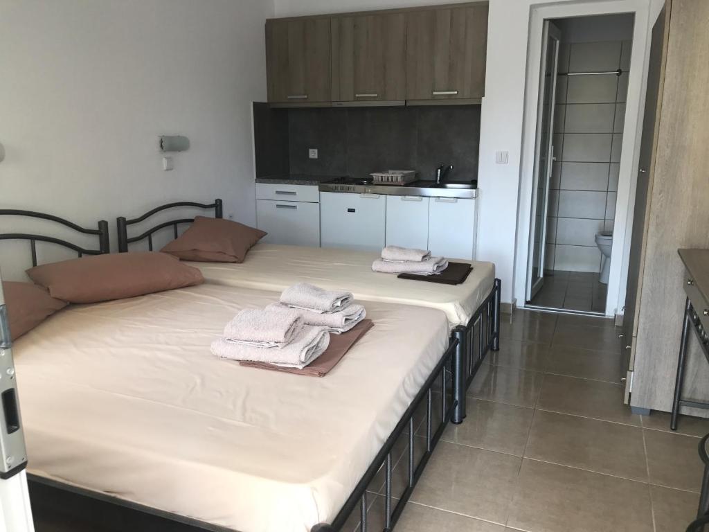 Kallirroi Apartments - 12