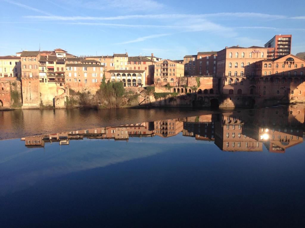 Gallery image of Comfort and fab views in Albi