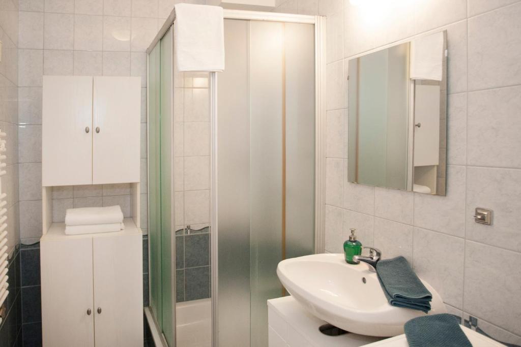 A bathroom at Gabriella studio in the downtown.