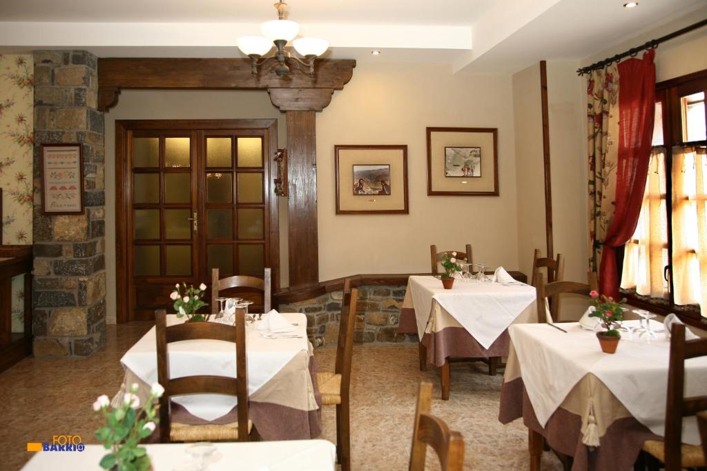 Restaurace v ubytování Hotel Bujaruelo