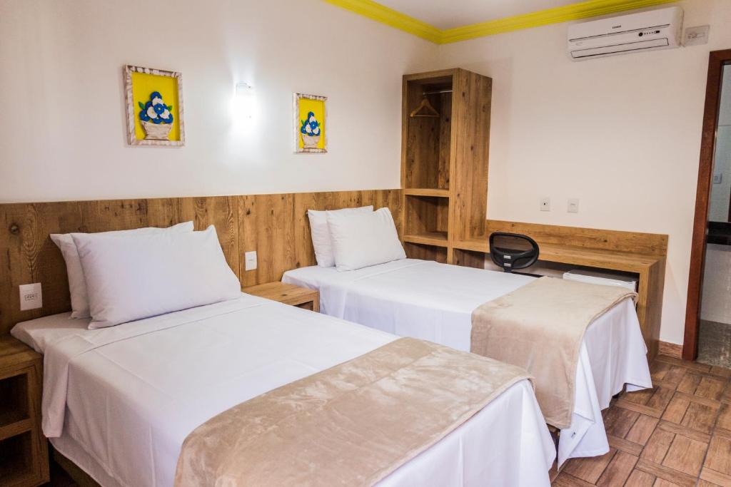  Hotel Dona Lídia