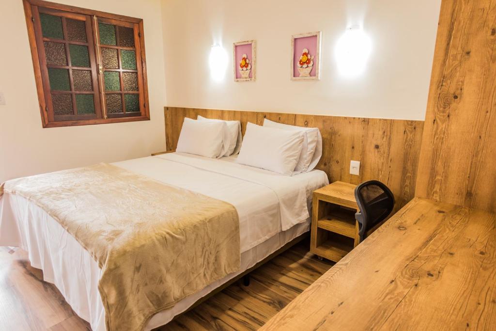  Hotel Dona Lídia