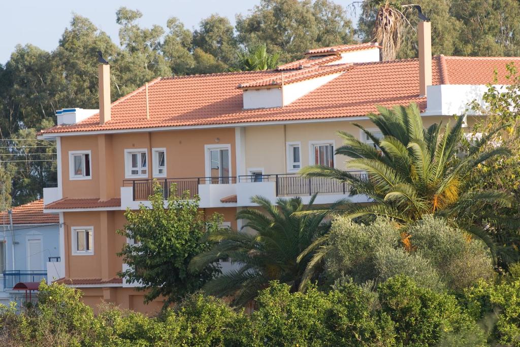 Budova, kde se aparthotel nachází