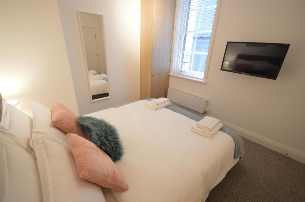 St Anne's Court by Indigo Flats - One-Bedroom Apartment (1st Floor - C)