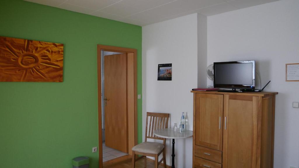 Gasthof Altes Farmhaus und Apartment - Double Room With Private Bathroom