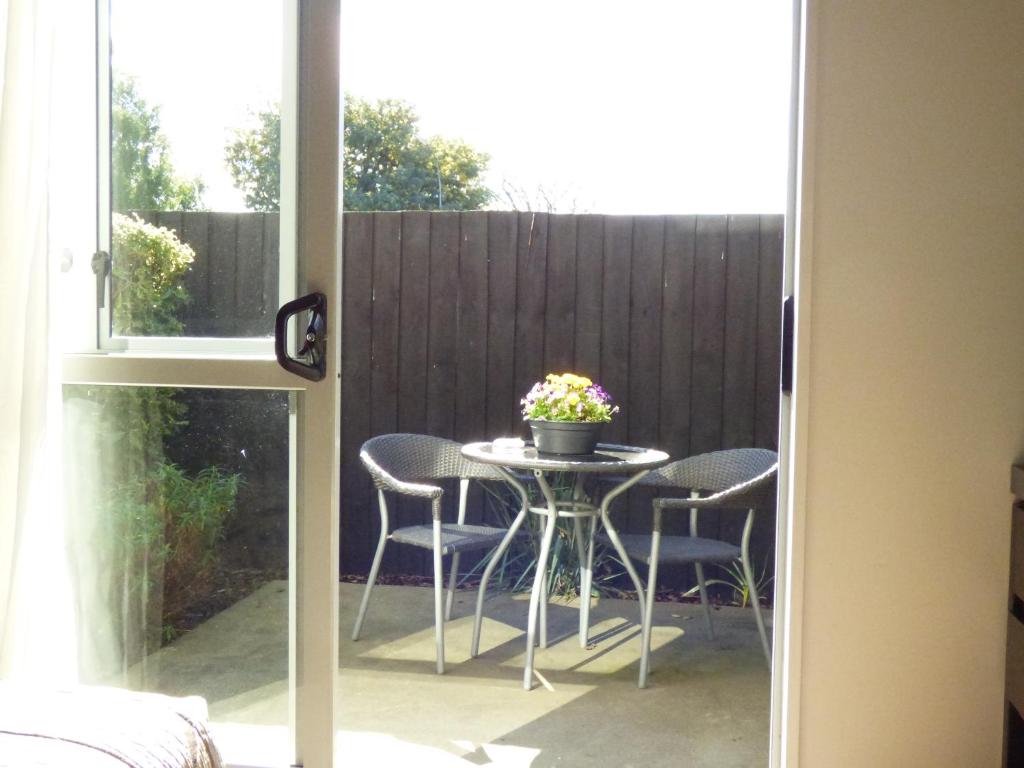 FYFFE on Riccarton - Resim 14