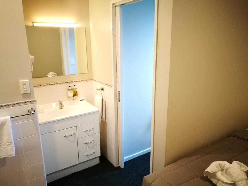 Airport Birches Motel - Resim 8