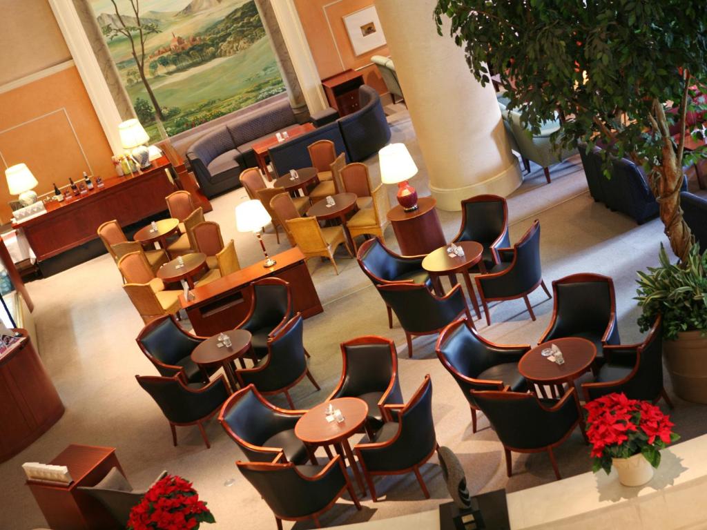 Restaurace v ubytování Hotel Crown Palais Chiryu
