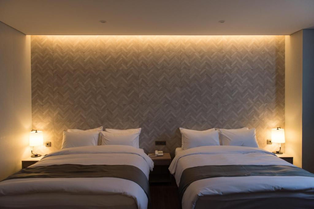 New Donghae Tourist Hotel - Полулюкс