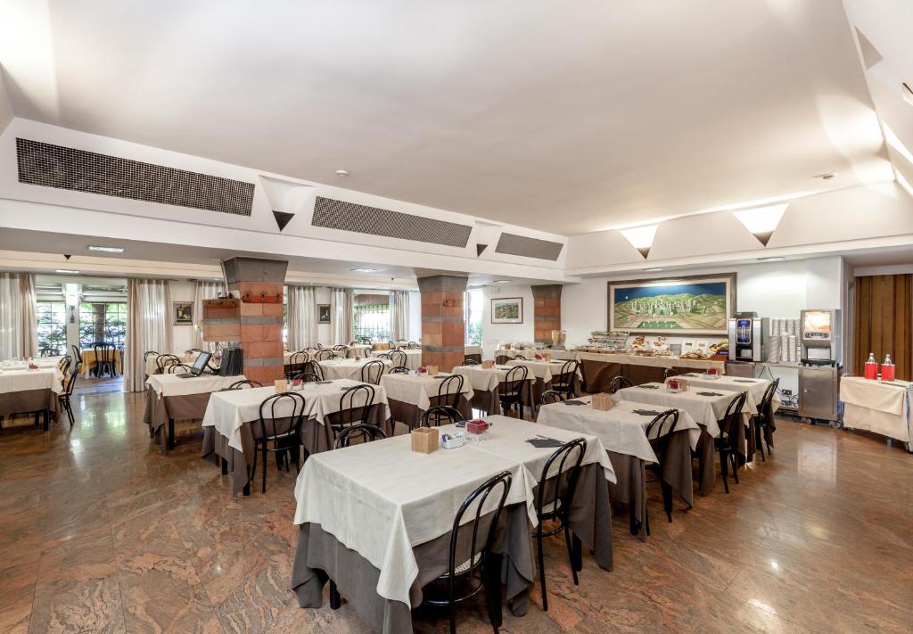 Restaurace v ubytování Hotel Tevere Perugia