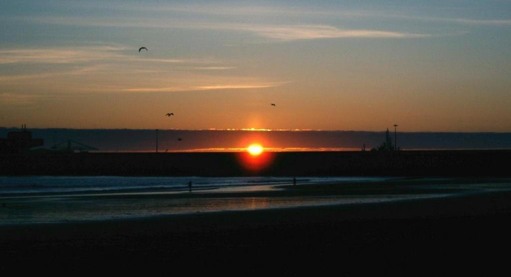  Apto Varanda Gourmet de Frente Para o Mar