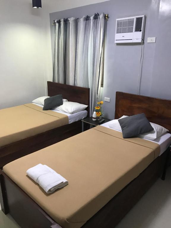 Alzeah's Place Room for Rent - 