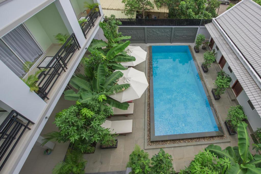 Bazén v ubytování Golden Citadel Hotel Siem Reap nebo v jeho okolí