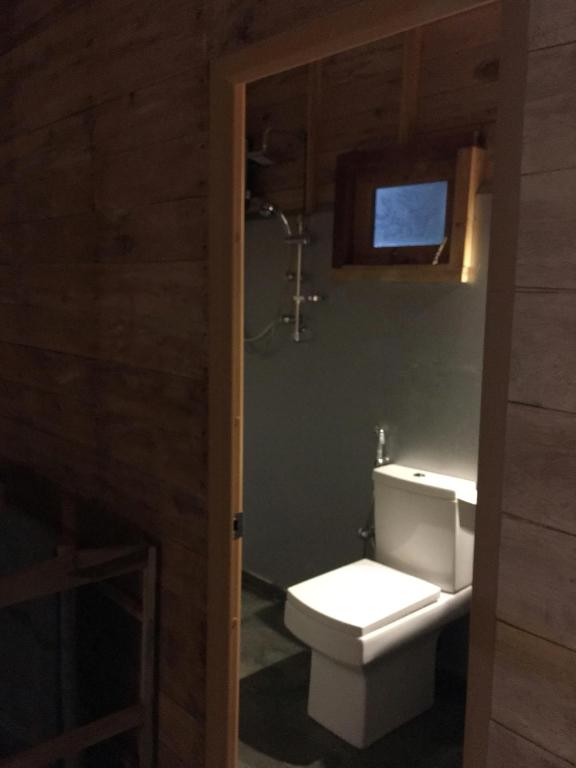 Koupelna v ubytování Seasons Four Eco Friendly Treehouse