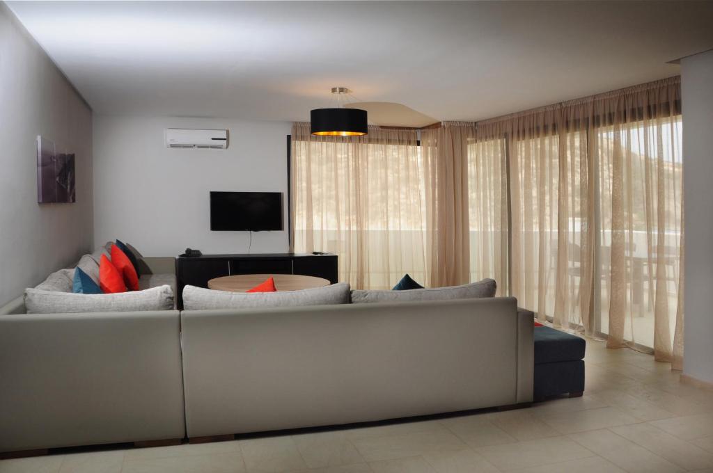 TV a/nebo společenská místnost v ubytování Appart'hotel Souani (Al Hoceima Bay)