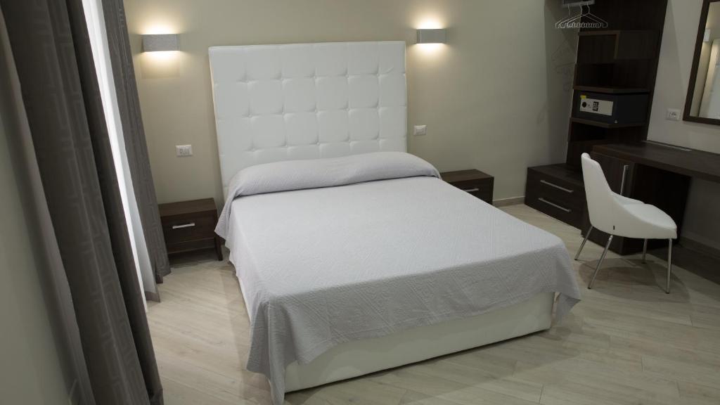 
Deluxe Room (2 Adults + 1 Child)
