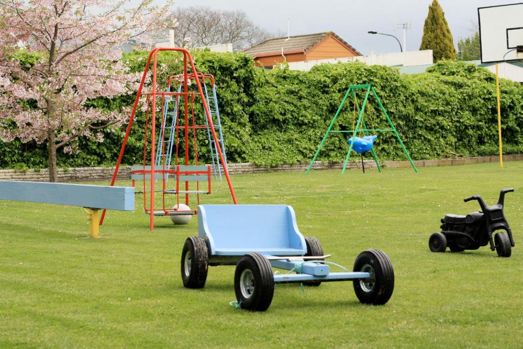 Broadway Motel & Miro Court Villas - Resim 13