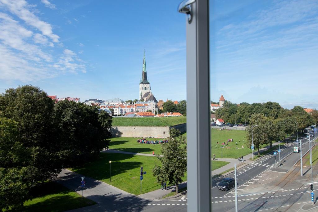Kuvagallerian kuva majoituspaikasta Mere Puiestee Apartment, joka sijaitsee Tallinnassa
