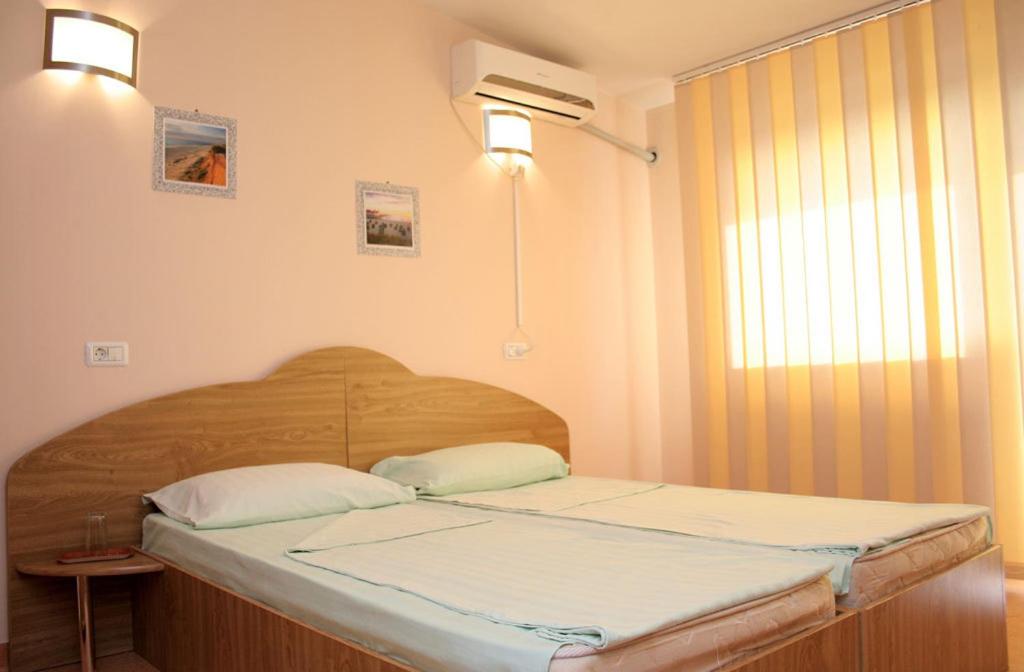 Pension Andronic - Habitación Doble Estándar