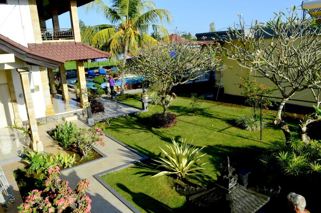 Zahrada ubytování Villa Romy and Bungalows
