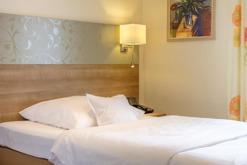 Hotel Hohenstaufen - Standard Single Room