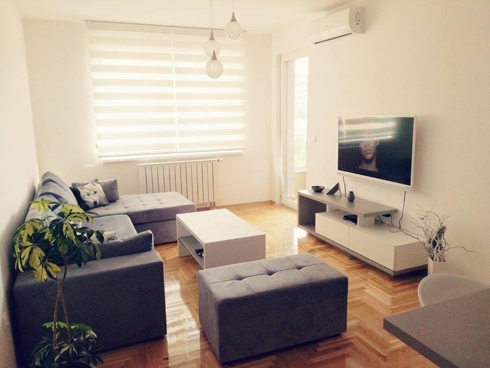 Χώρος καθιστικού στο Modern Sarajevo apartment