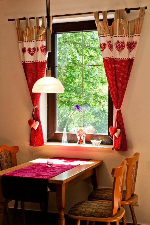 Fotografie z fotogalerie ubytování Pension & Ferienwohnung Oberhof 810 M v destinaci Oberhof