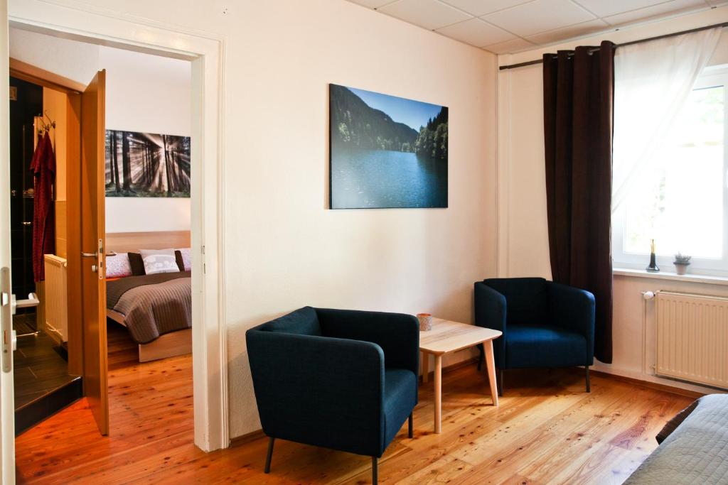 Postel nebo postele na pokoji v ubytování Pension & Ferienwohnung Oberhof 810 M