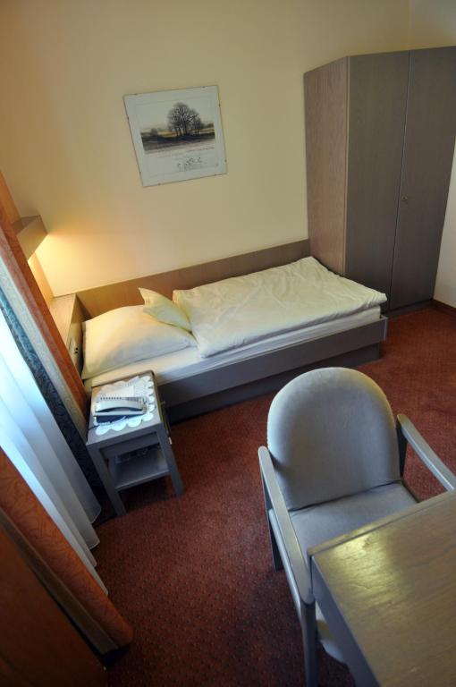 Hotel Hohenstaufen - Small Single Room
